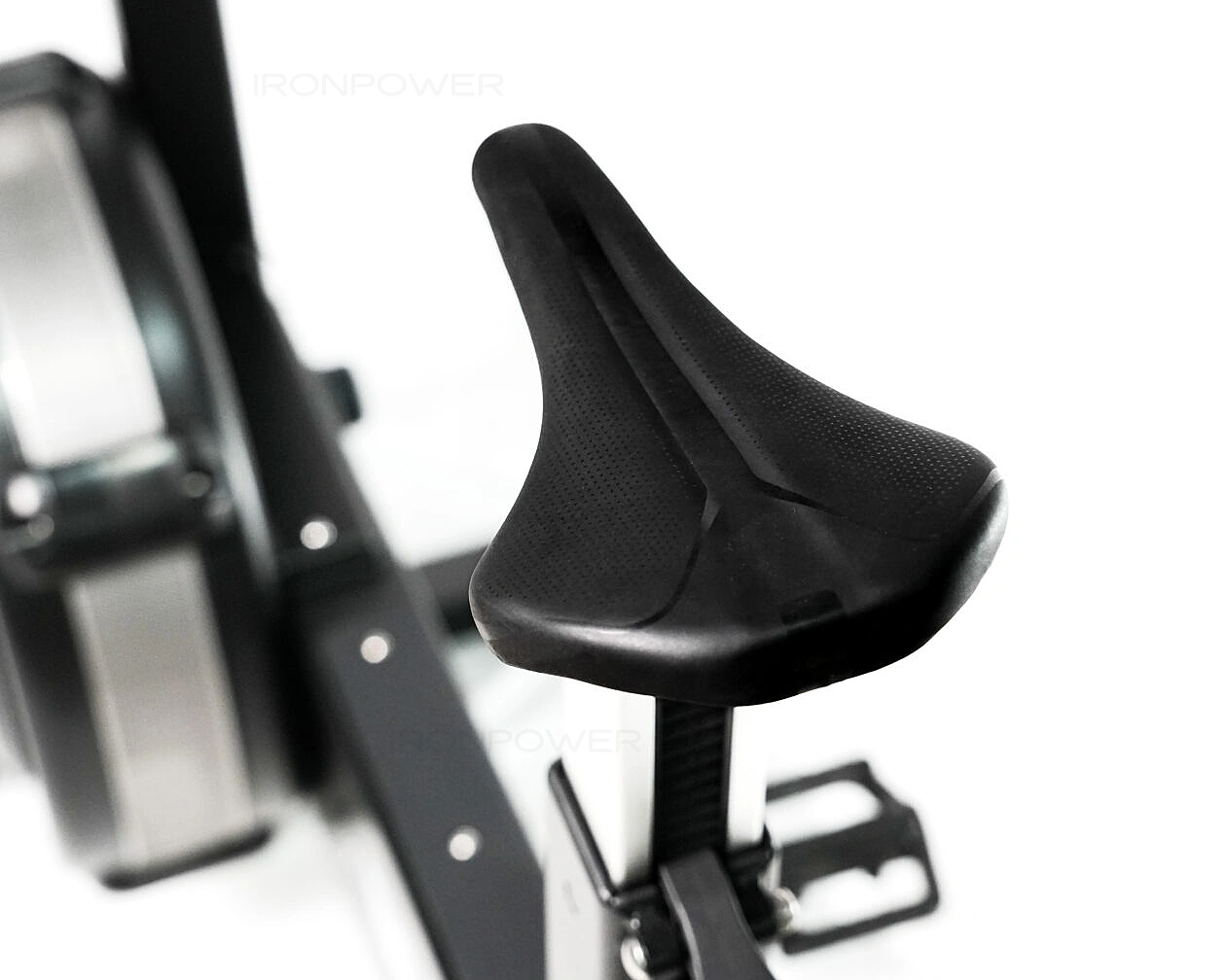 CD103 AirX Bike Erg - Image 5
